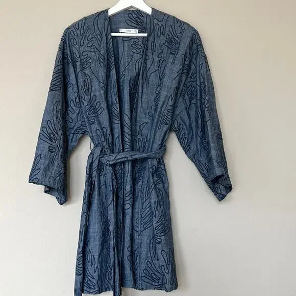 MANGO like new embroidered cotton caftan, size 6 - Picture 3 of 10